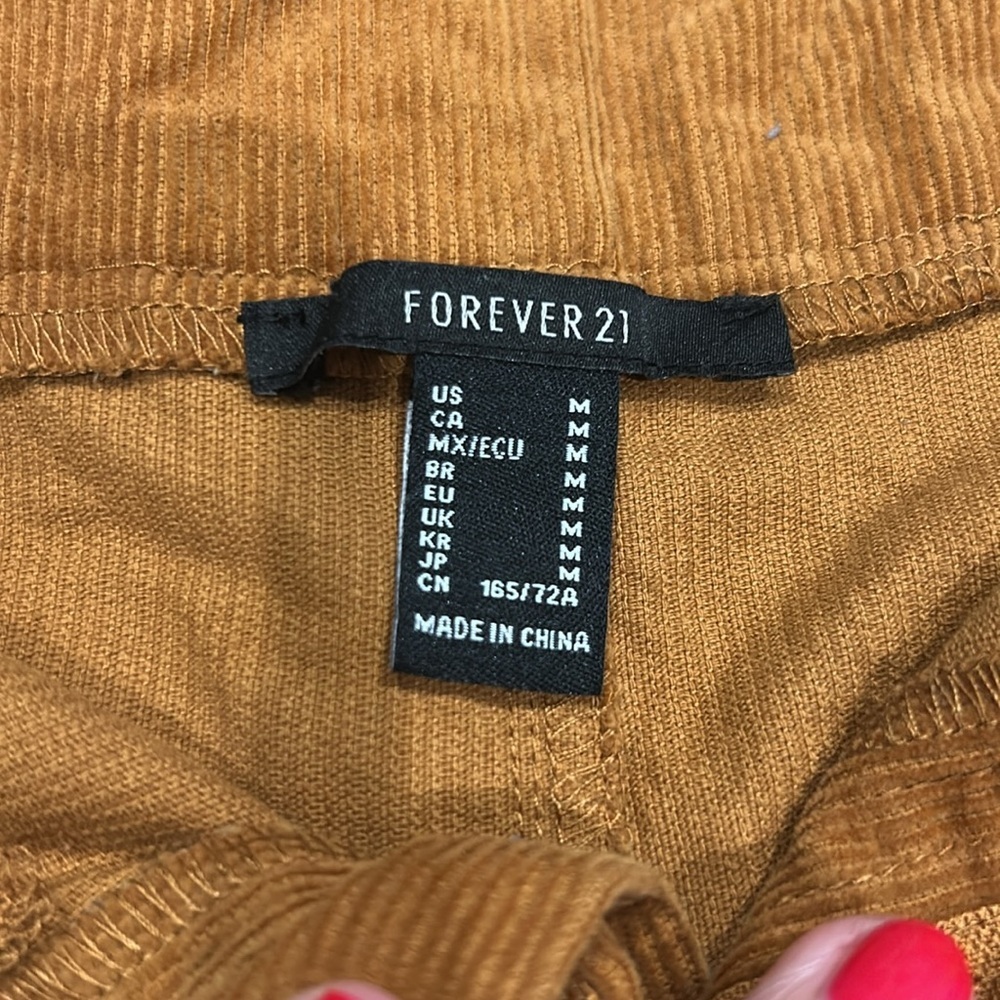 2 pair Shorts - Picture 9 of 16